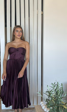 Load image into Gallery viewer, ASTR The Label Ascella Dress- Wine