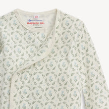 Load image into Gallery viewer, Magnetic Me Organic Cotton Gown + Hat Set - Eloise
