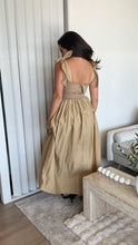 Load image into Gallery viewer, Poplin Smocked Midi Dress
