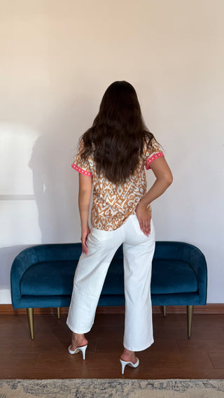 ABSTRACT TOP WITH EMB AND SOLID DETAILS