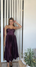 Load image into Gallery viewer, ASTR The Label Ascella Dress- Wine
