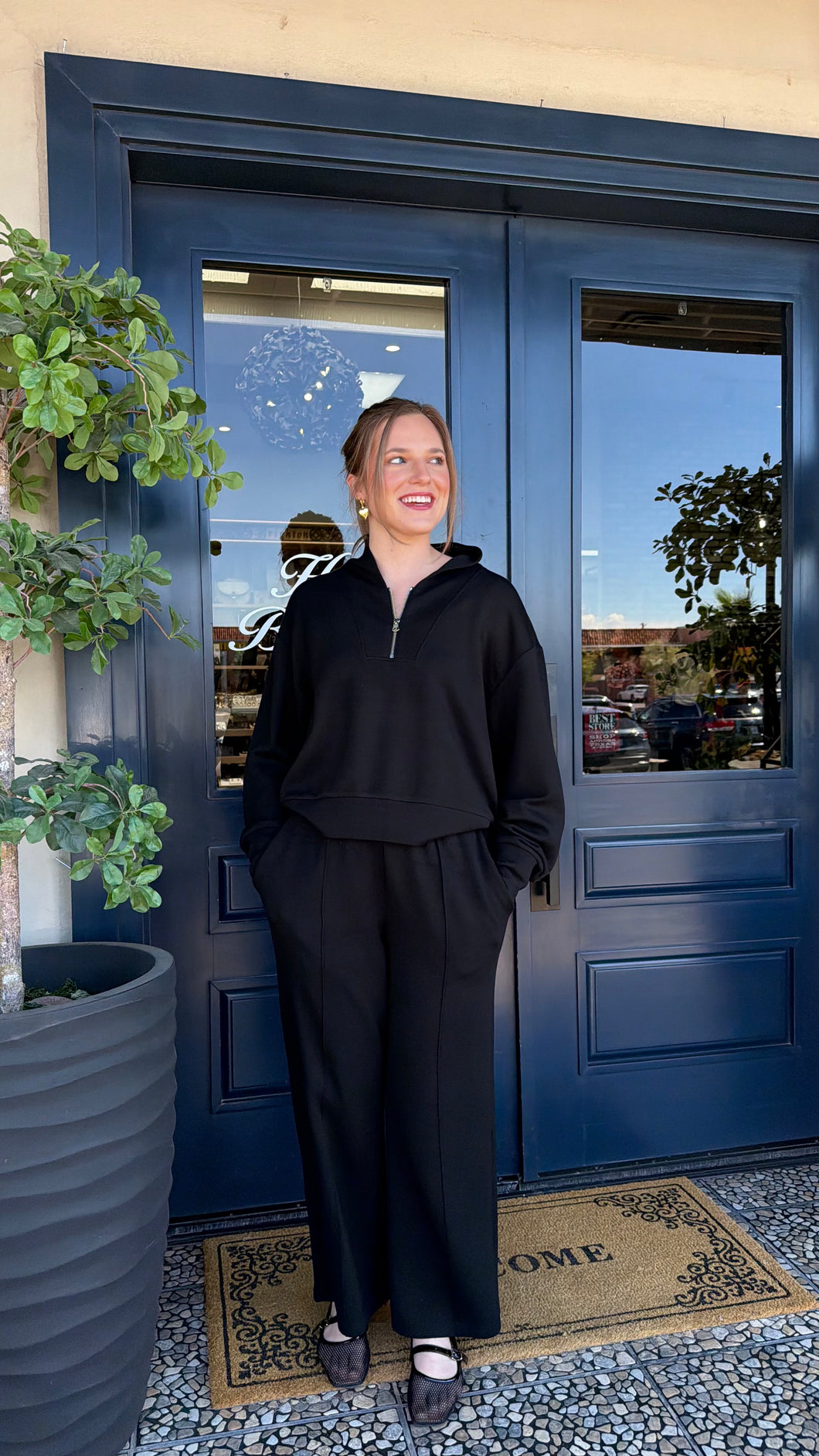 Varley Davidson Sweat & The Wide Leg Pant- Black