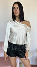 Load image into Gallery viewer, ASTR The Label Dawn Off Shoulder Feather Trim Top- Champagne
