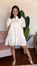 Load image into Gallery viewer, White Short Sleeve Eyelet Collared Dress
