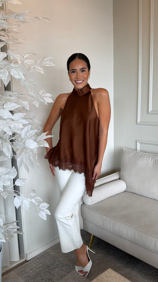 BROWN TOP