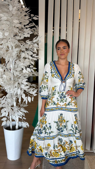 FARM RIO EMILY FLORAL TAPESTRY OFF-WHITE MAXI DRESS
