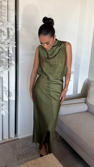 POLKA DOT MOCK NECK SLEEVELESS TOP AND SKIRT SET