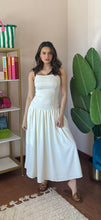 Load image into Gallery viewer, EN SAISON Ivory Maxi Dress
