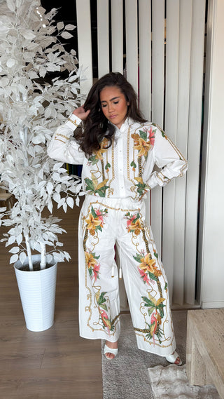 FARM RIO TROPICAL ROYALTY OFF WHITE PANTS