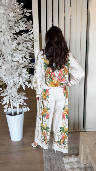 FARM RIO TROPICAL ROYALTY OFF WHITE SHIRT LONG SLEEVE