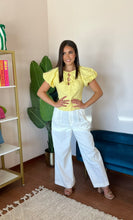 Load image into Gallery viewer, ASTR The Label Aine Top- Yellow

