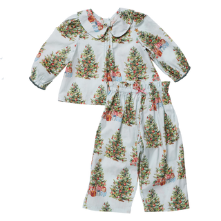 Baby girls two-piece set with a tree and presents print, featuring a Peter Pan collar and long sleeves.