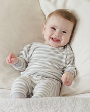 Load image into Gallery viewer, Quincy Mae Cozy Set- Blue Stripe
