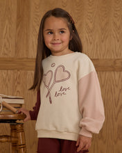 Load image into Gallery viewer, RYLEE + CRU LEGEND SWEATSHIRT SHORT SET- LOVE
