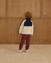 Load image into Gallery viewer, RYLEE + CRU SHERPA TRAILS JACKET-NAVY COLOR BLOCK
