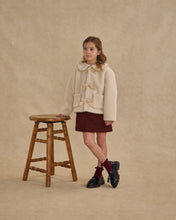 Load image into Gallery viewer, RYLEE + CRU SHEARLING COLLARED COAT-NATURAL
