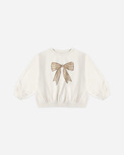 Load image into Gallery viewer, RYLEE + CRU OVERSIZED SWEATSHIRT-BOW
