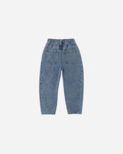Load image into Gallery viewer, RYLEE + CRU BARREL PANT- INDIGO DENIM
