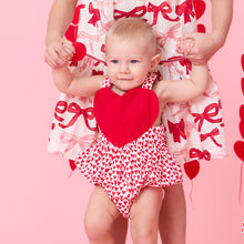 Load image into Gallery viewer, Pink Chicken Mini Hearts Lucy Love Bubble
