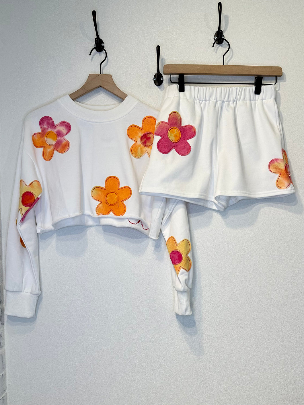 White Flower Power Set